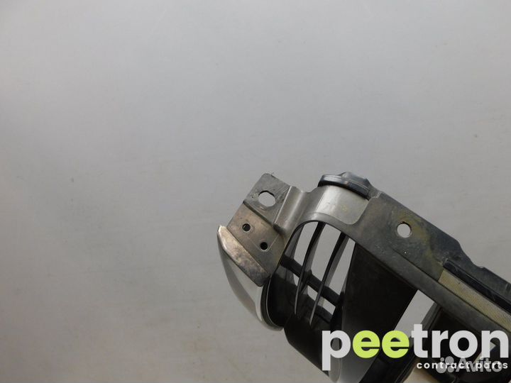 Б/У Б/У Решетка радиатора б/у 5311460080 toyota