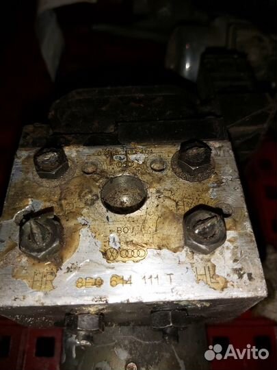 Блок абс Фольксваген Ауди 8E0614111T
