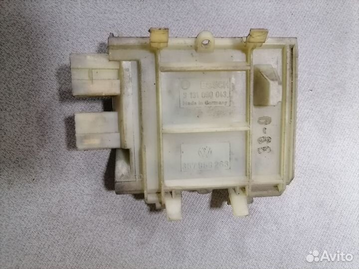 Реостат печки Volkswagen Passat B 3 1988-1993