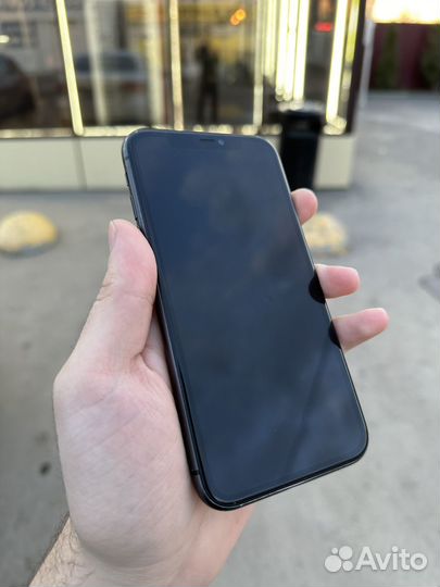 iPhone 11, 256 ГБ