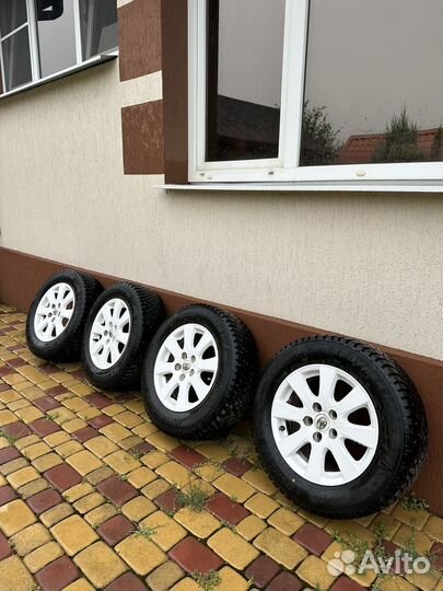 Диски toyota r16 и шины Dunlop grandtrek ice 03