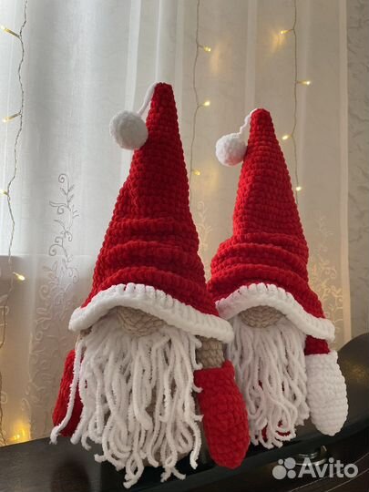 Новогодний плюшевый гном