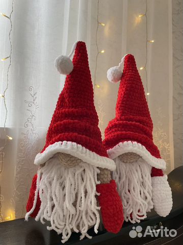 Новогодний плюшевый гном