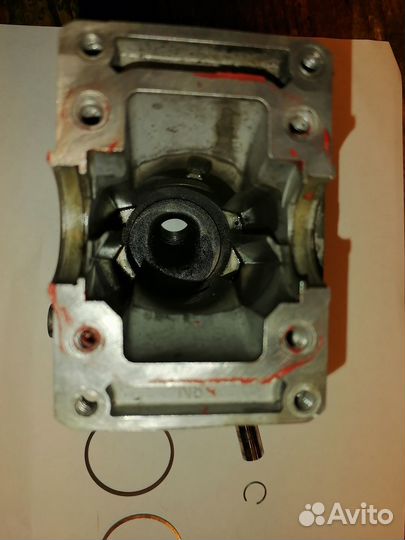 Цилиндр б/у на Stihl MS 180 старого образца