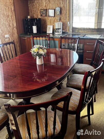 Обеденный гарнитур