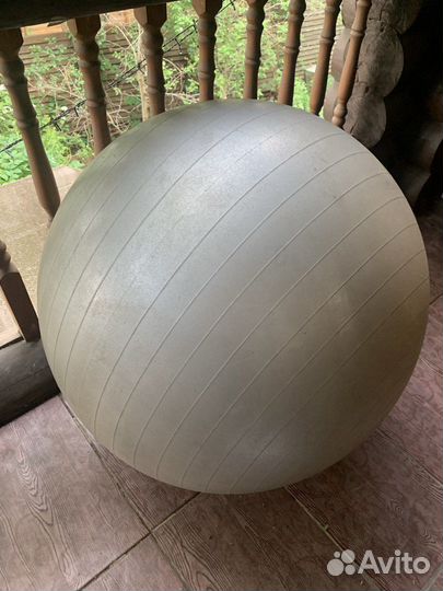 Гимнастический шар большой 80 см
