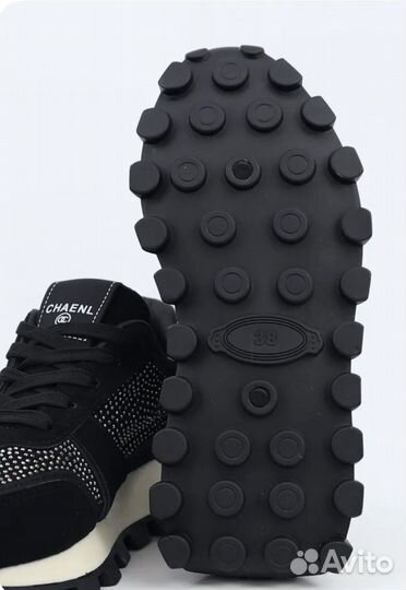 Кроссовки женские со стразами 40 размер