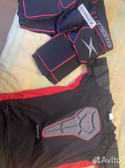 Комплект защиты для хоккея на роликах