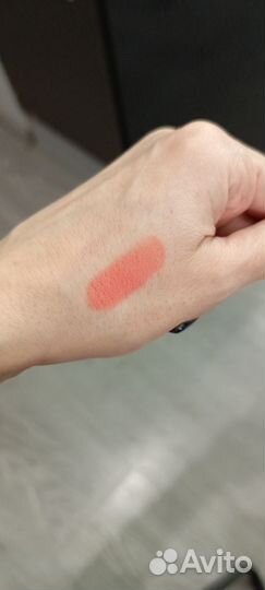 Помада shiseido visionairy gel lipstick 217 бу