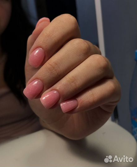 Маникюр с покрытием гель лаком