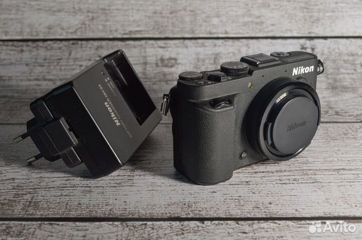 Nikon coolpix P7700