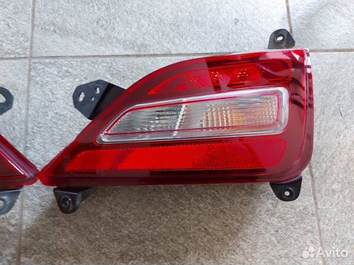 Задний противотуманный фонарь Hyundai Santa Fe 4
