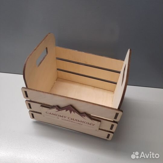 Подарок / 23 февраля/ мужчине/ ящик/ коробка