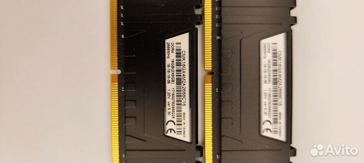 Corsair cmk16gx4m2a2666c16