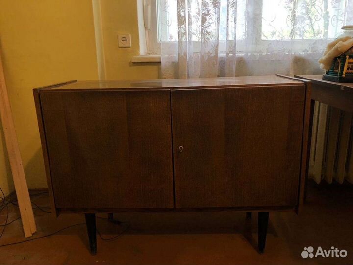 Тумбочка советская