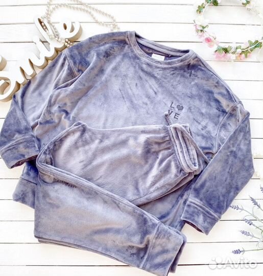 Фирменный костюм Next 9/134 cm