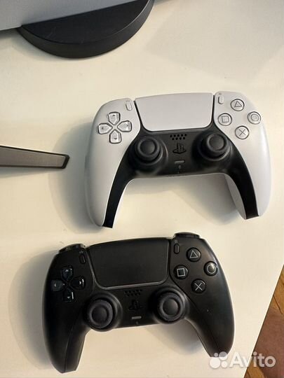 Sony playstation 5 2 джойстика + подписка