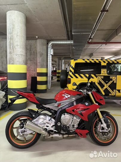 BMW s1000 r