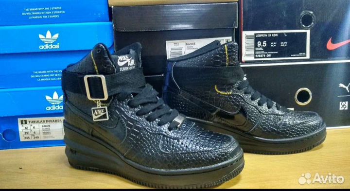 Кроссовки nike натуральная кожа