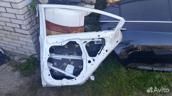 Двери Киа Серато 3