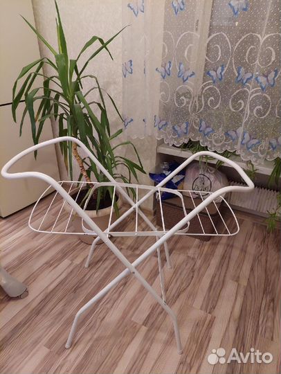 Детская ванна с подставкой