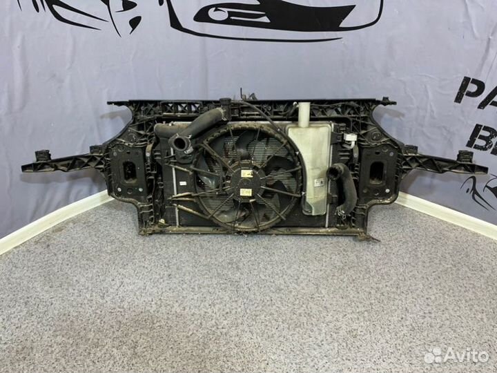 Телевизор кассета радиаторов Kia Forte хэтчбек GT