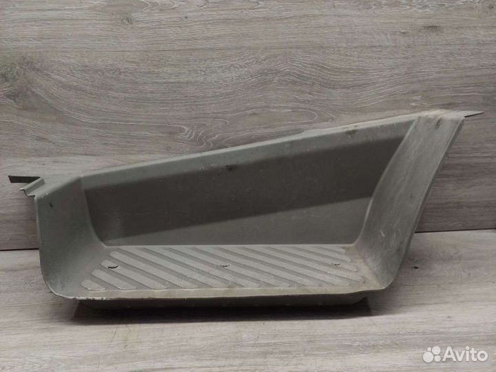 Подножка Mercedes Sprinter W901