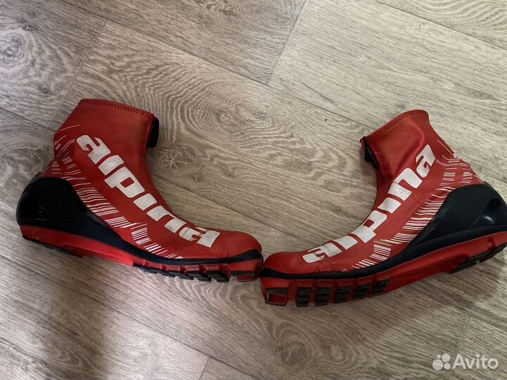 Лыжные ботинки классические alpina