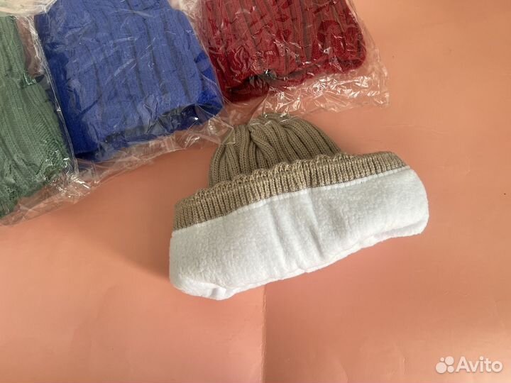 Шапка женская новая теплая