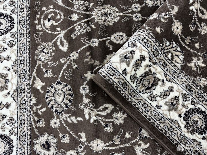 Ковер 2х3 классический, коричневый