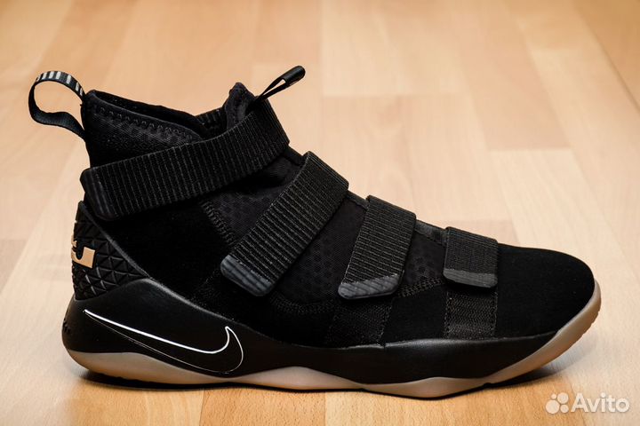 Nike LeBron Soldier 11 BG original