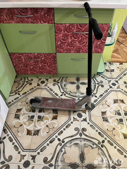 Трюковой самокат