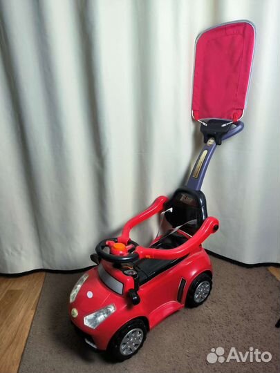 Машинка каталка толокар с ручкой