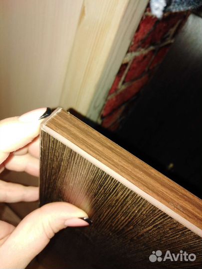 Полка настенная со стеклом