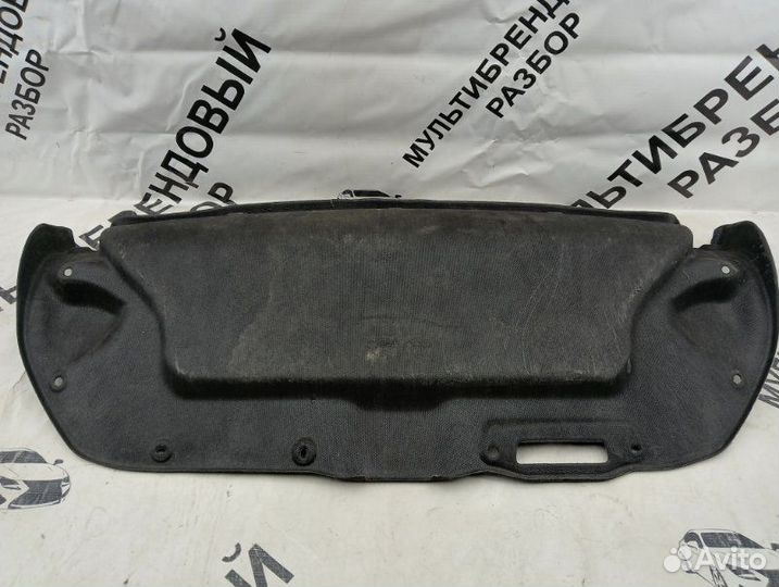 Обшивка крышки багажника Toyota Camry 50
