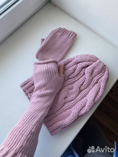 Шапки женские из шерсти