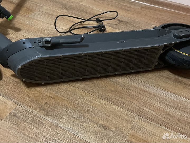 Ninebot max g30