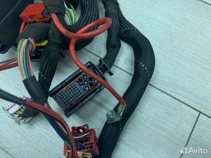 Электропроводка (моторная коса) Audi A4 универсал