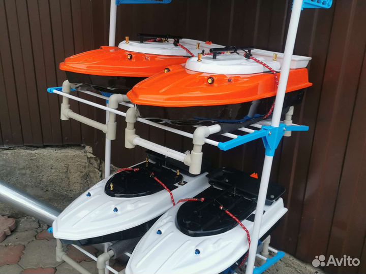 Карповый кораблик, прикормочный кораблик, кораблик