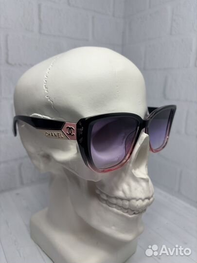 Солнцезащитные очки chanel