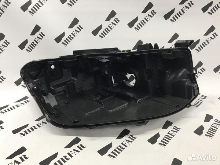 Правый корпус фары BMW 3 series GT F34 2016-2018