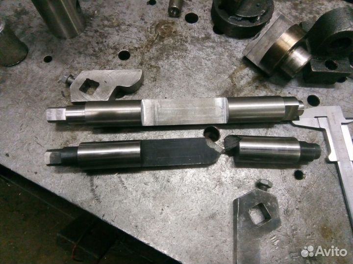 Токарные работы.Услуги токаря.Фрезерные работы