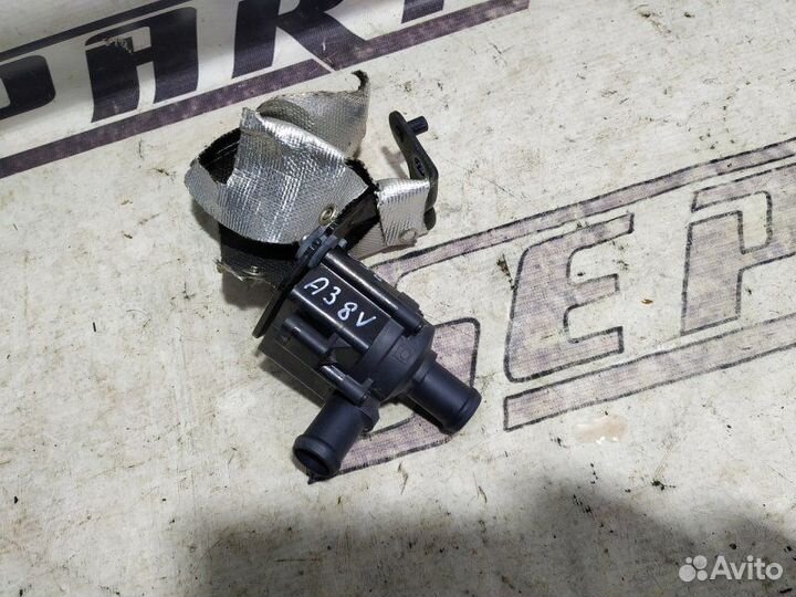 Помпа Audi A3 8V 1.8 cjsb 2013