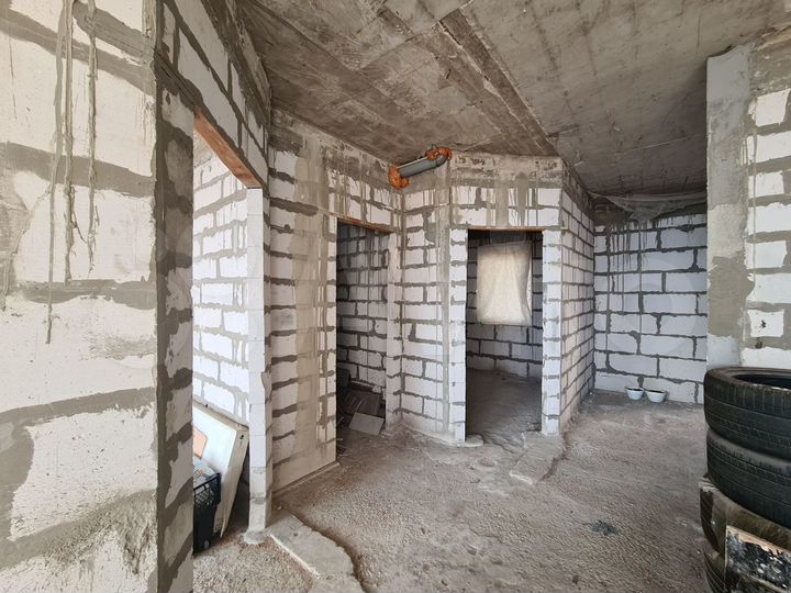 2-к. квартира, 64,4 м², 2/4 эт.