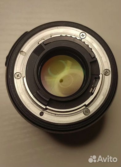 Объектив Nikon 35mm 1.8G DX