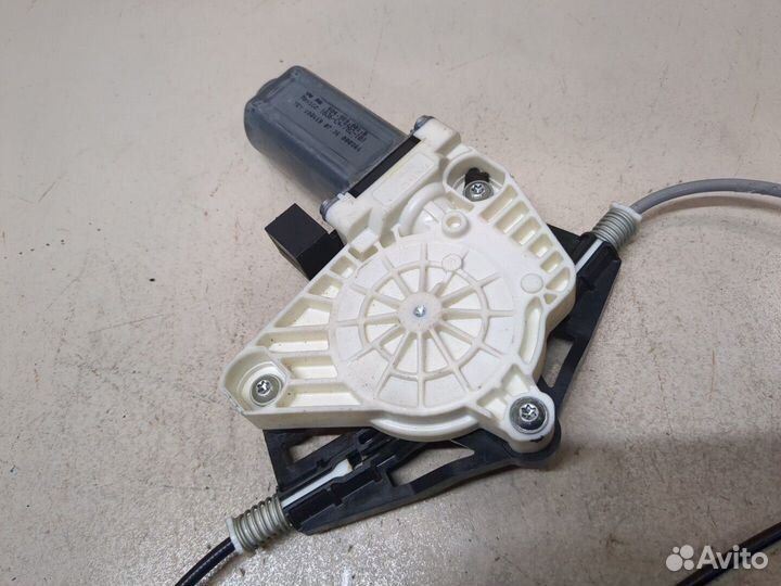 Стеклоподъемник электрический левый передний Volkswagen Jetta 7 2018