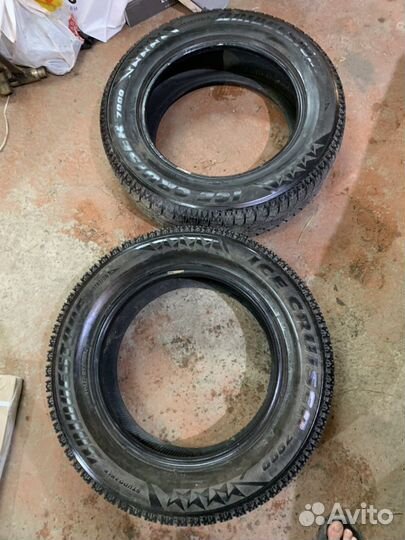 Bridgestone Ice Cruiser 7000 225/65 R17