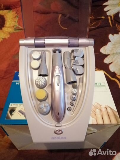 Маникюрный набор. Vitek. VT-2208