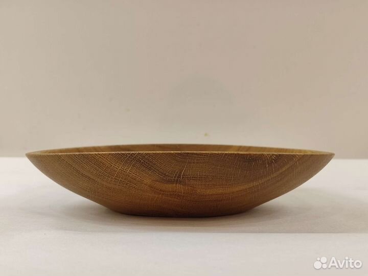 Деревянная тарелка