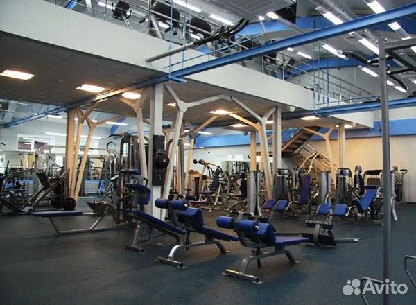 Абонемент в фитнес клуб Maxfit